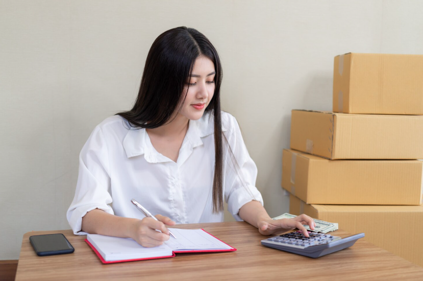 Read more about the article How Analytics Reveal Ways to Reduce E-Commerce Shipping Costs?